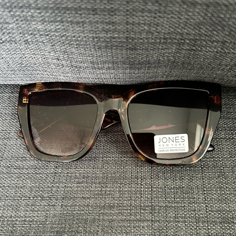 NWT JONES NEW YORK SUNGLASSES EYEWEAR ACCESSORY - Picture 2 of 4